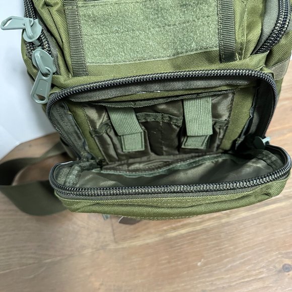 NWT Sliver Knight Tactical Sling / Hip Pack, NEW! - Picture 7 of 10